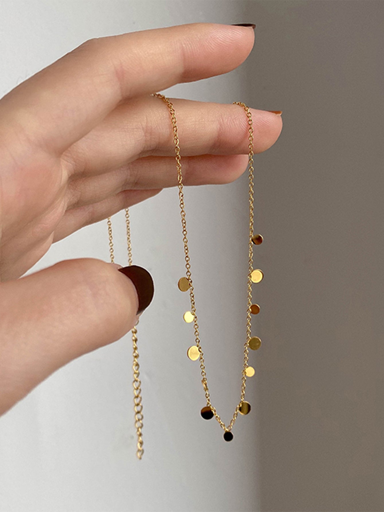 Timeless Circle Chain