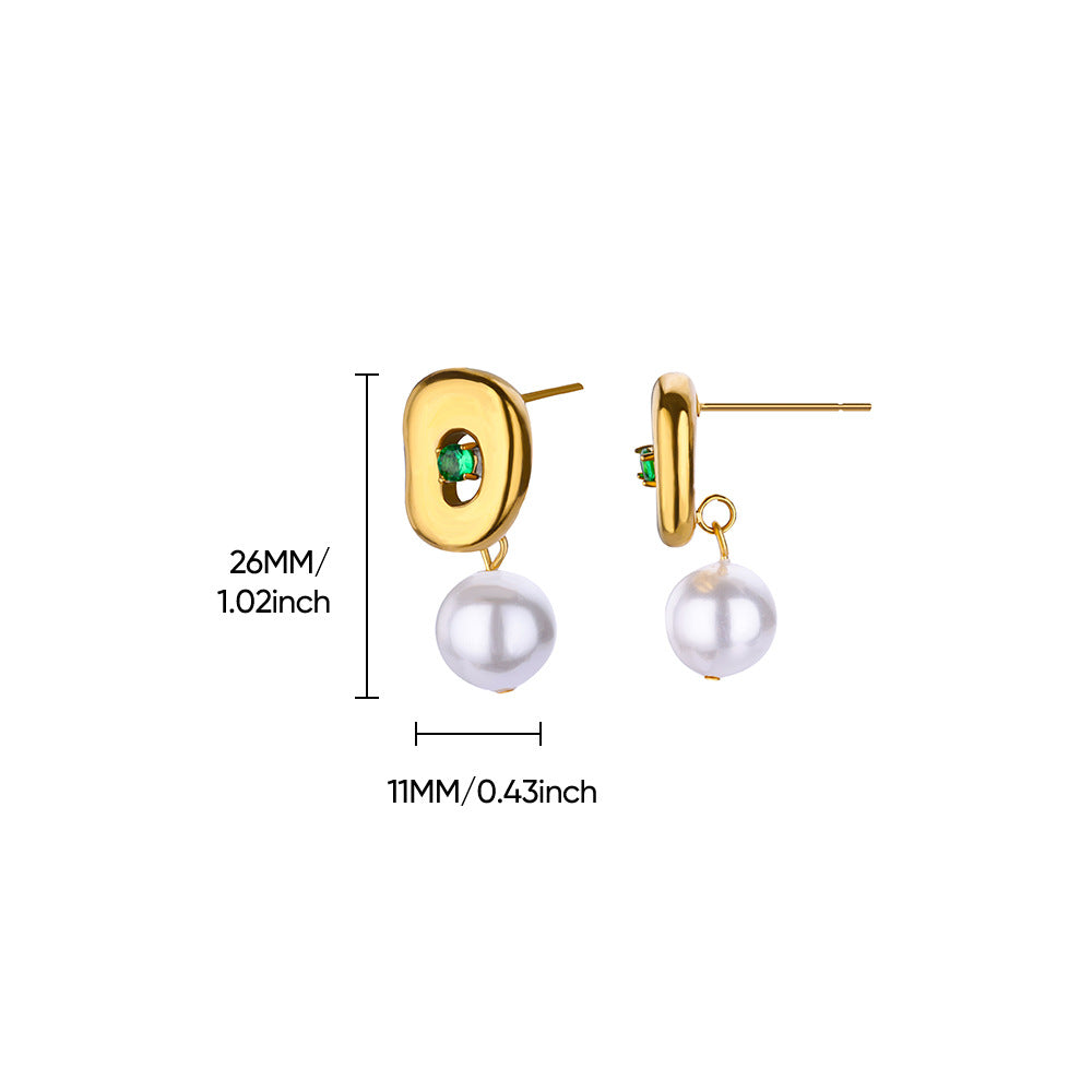 Classic Pearl Glow Studs