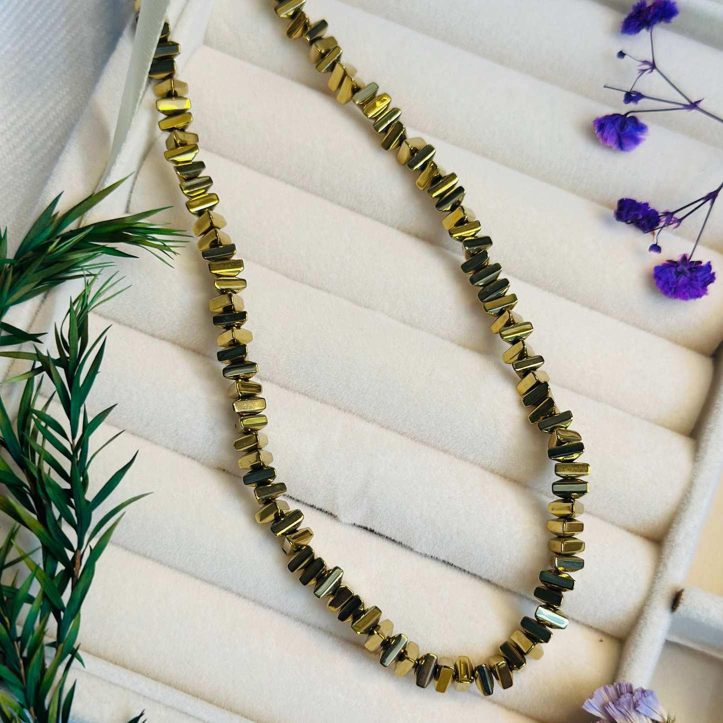 Soft Geometry Necklace