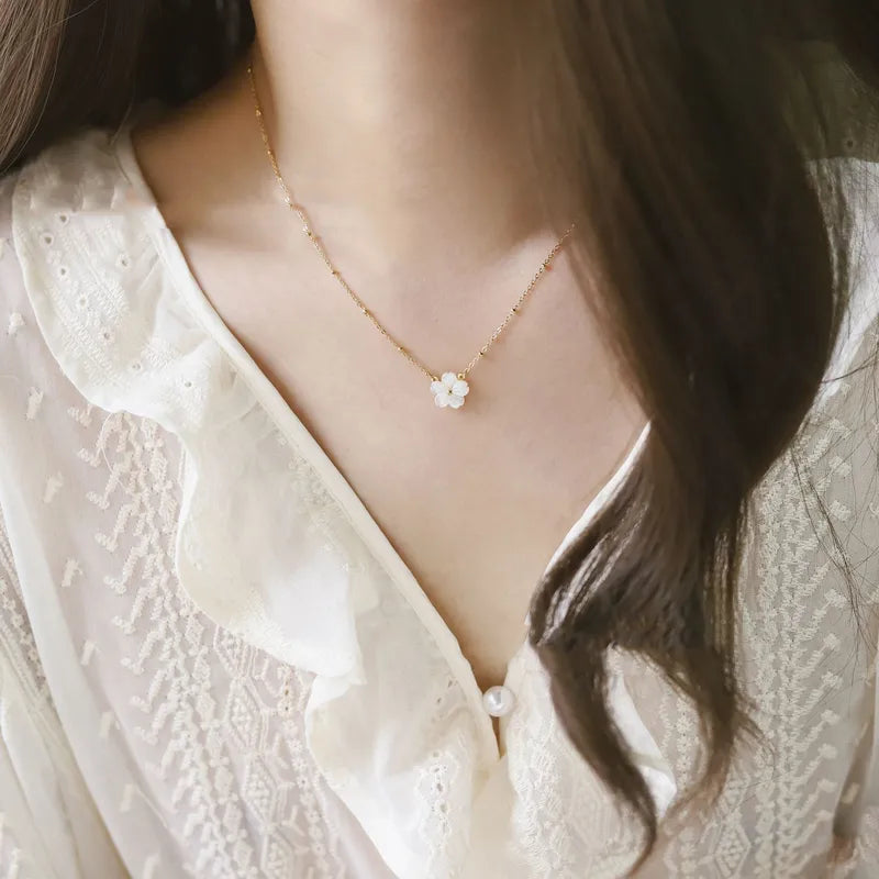 Morning Dew Neckpiece