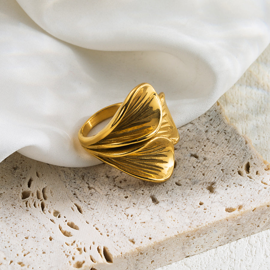 Golden Muse Ring