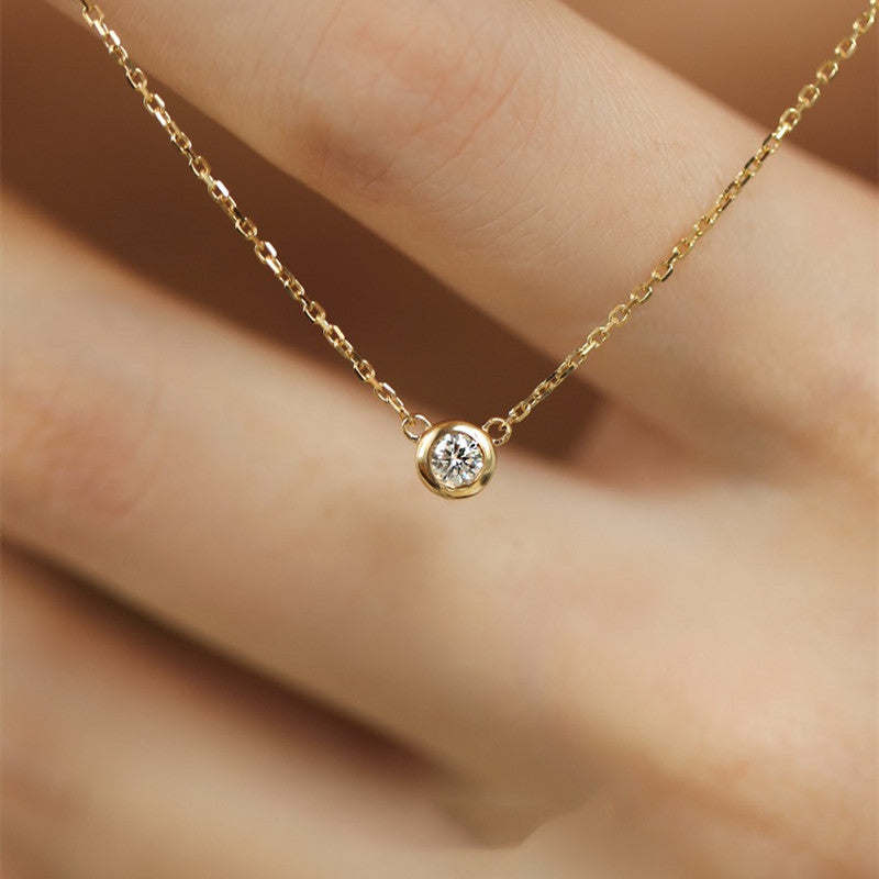 One Zircon Pendant Necklace