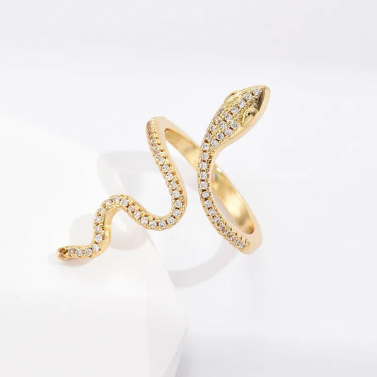 Serpentine Ring