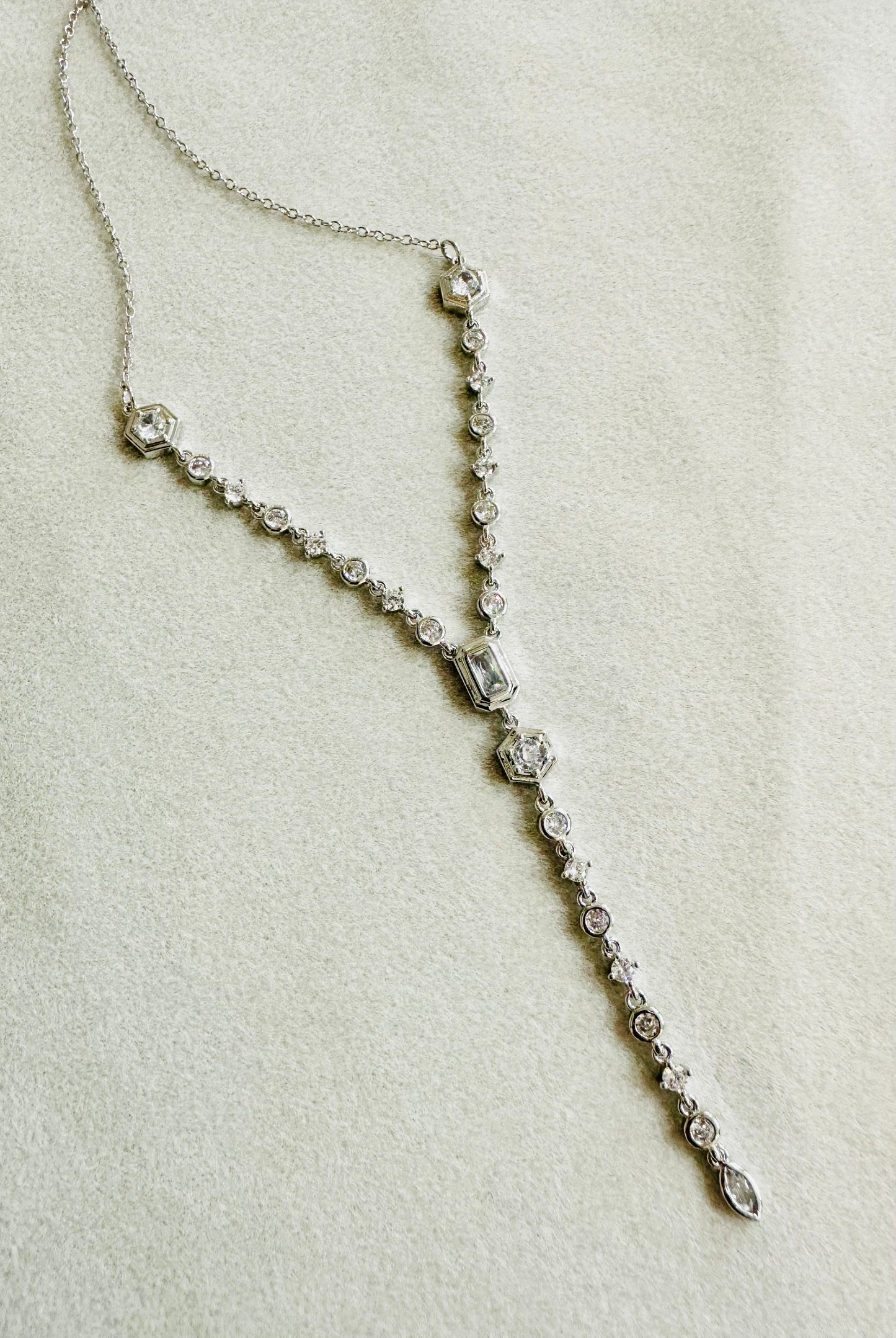 Y Drip Necklace