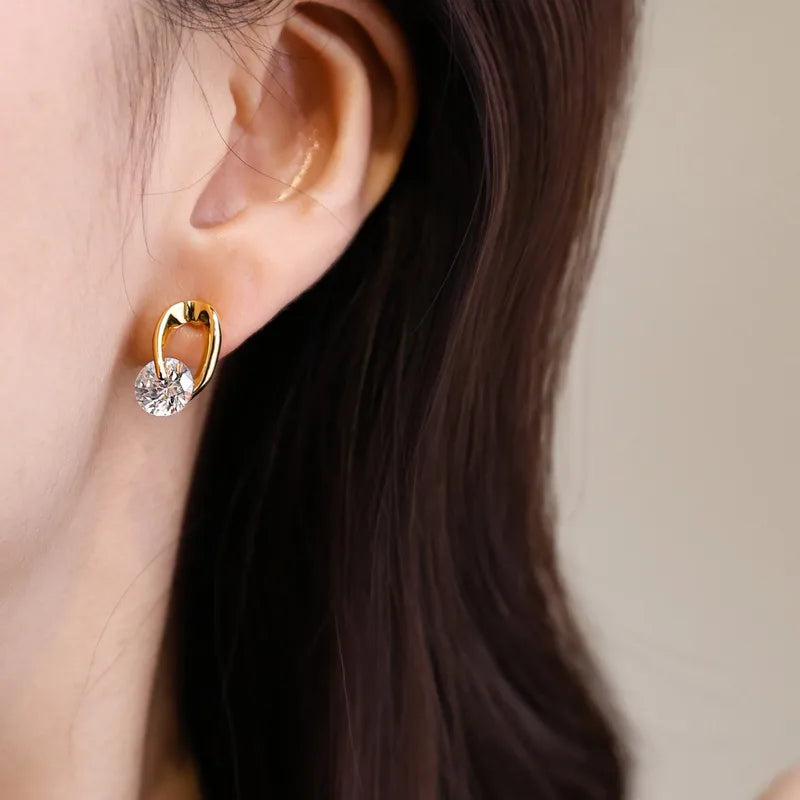 Spinny Studs