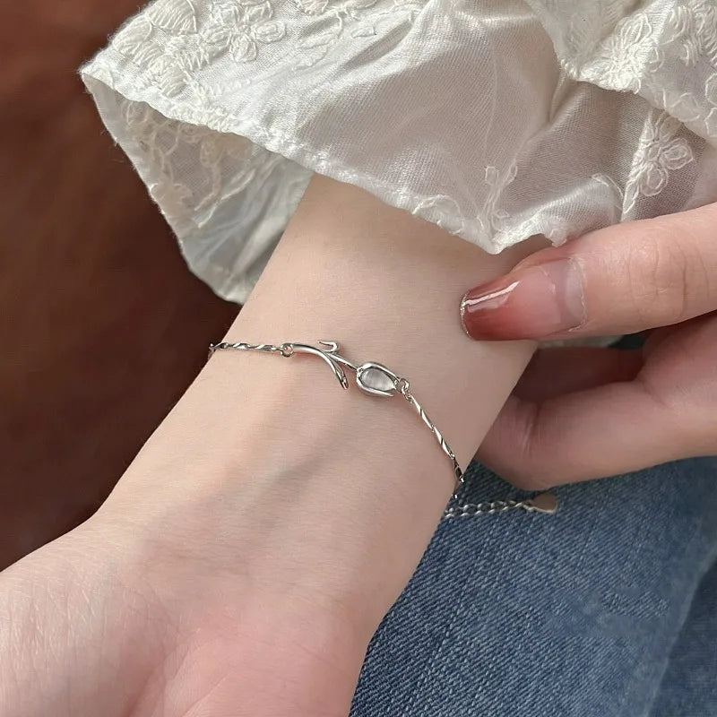 Tiny Tulip Bracelet
